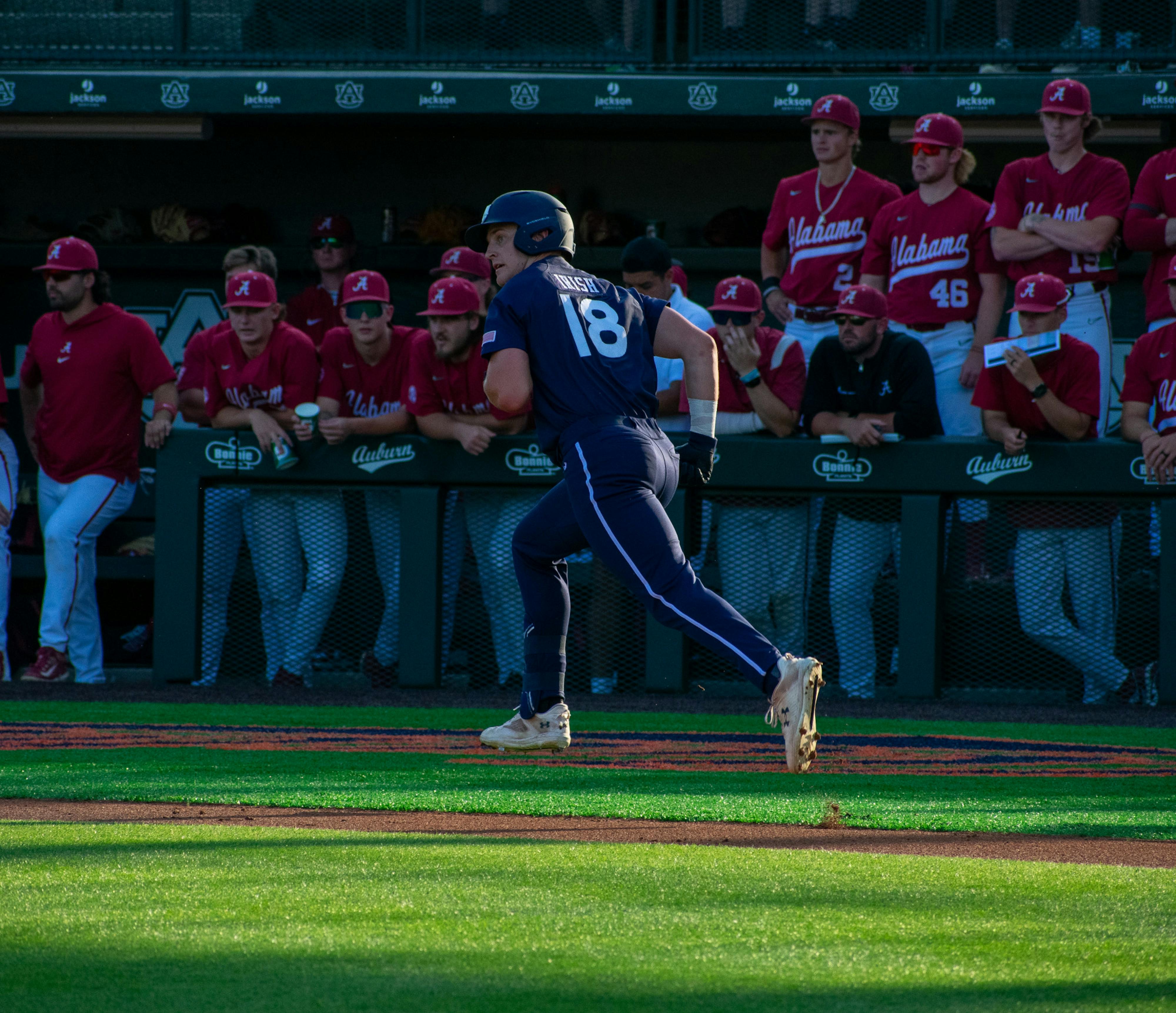 Alabama runs away with series finale after electric back half - Vimarsana News
