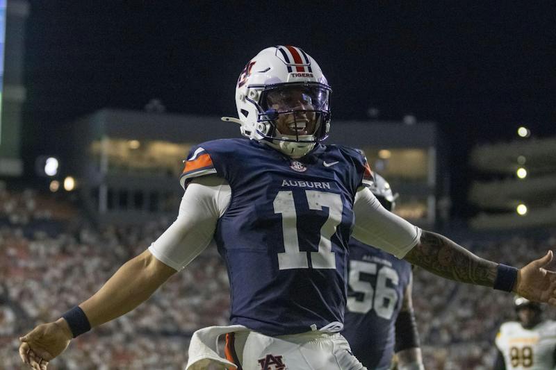 Auburn rushing attack dominant in blowout against Southern Miss