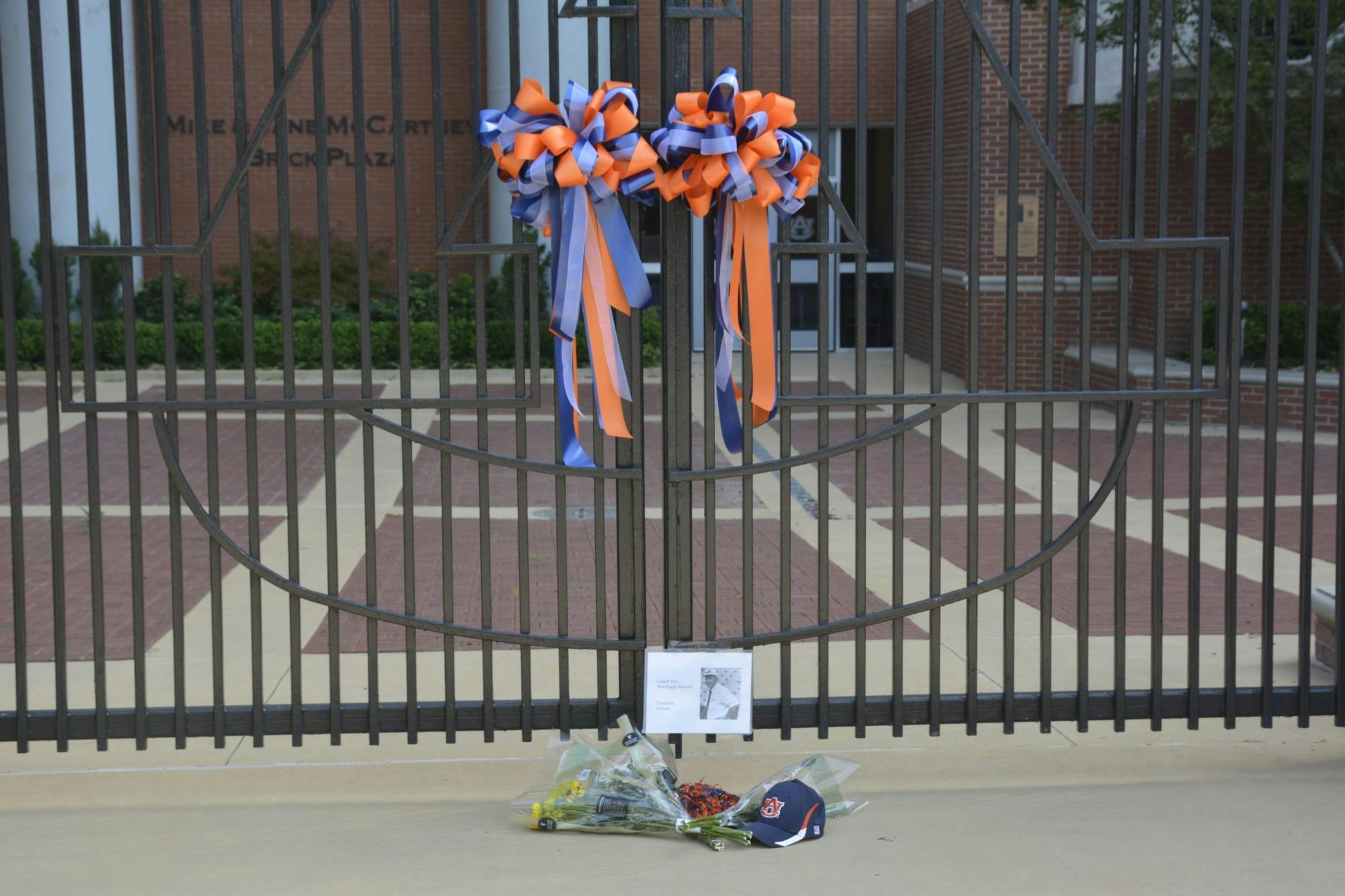 pat dye memorial.JPG