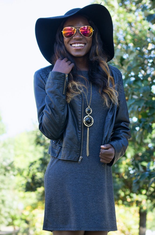 Fashion Vlog Portrait 2 DT