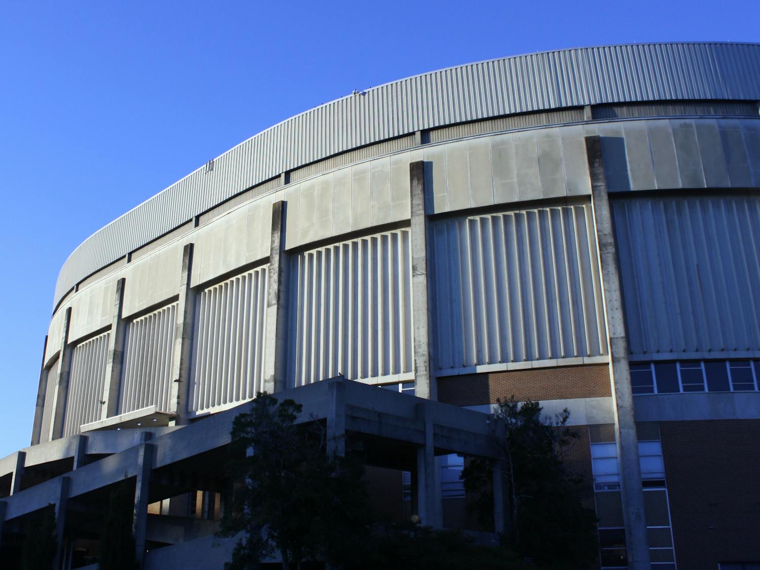 Beard-Eaves Memorial Coliseum.png
