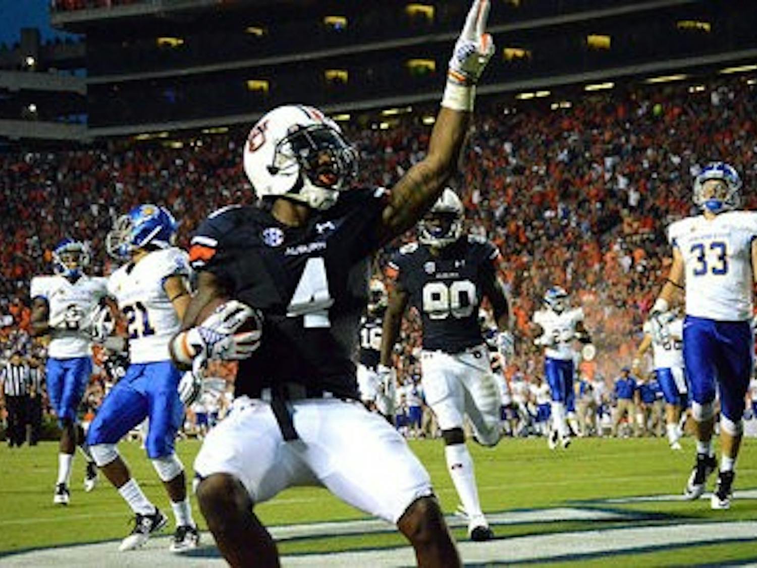 Quan Bray (#4) scores touchdown. Auburn vs. San Jose, Sept. 6, 2014.