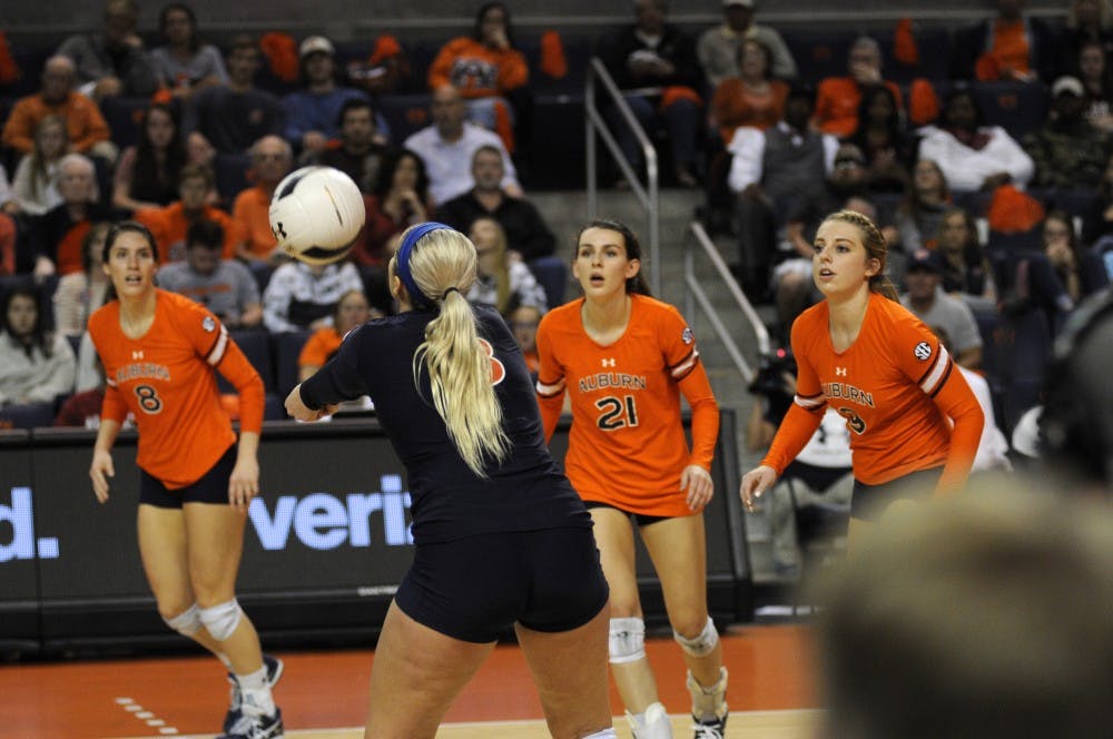 Jesse Earl (3) prepares to bump the ball over the net during Auburn Volleyball vs. Alabama on Wednesday, Nov. 1, 2017 in Auburn, Ala.