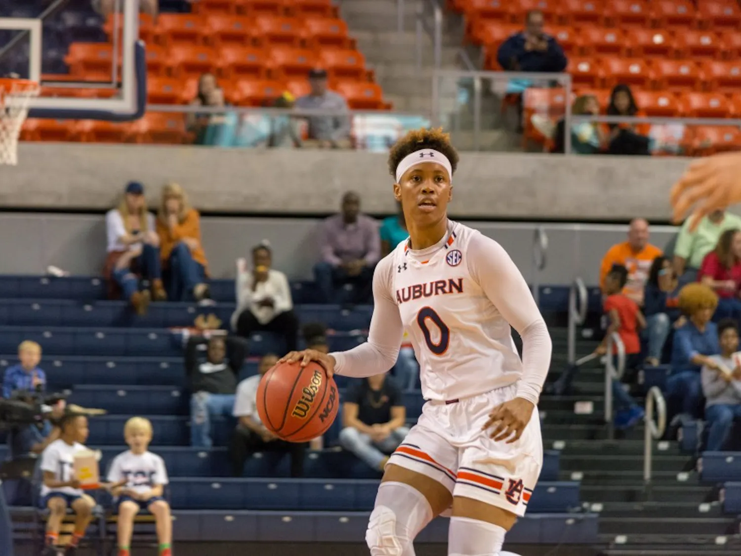 Daisa Alexander (0) looks for a teammate to pass to during Auburn Women's Basketball vs. Ole Miss on Sunday, Feb. 25, 2018, at Auburn Arena in Auburn, Ala.