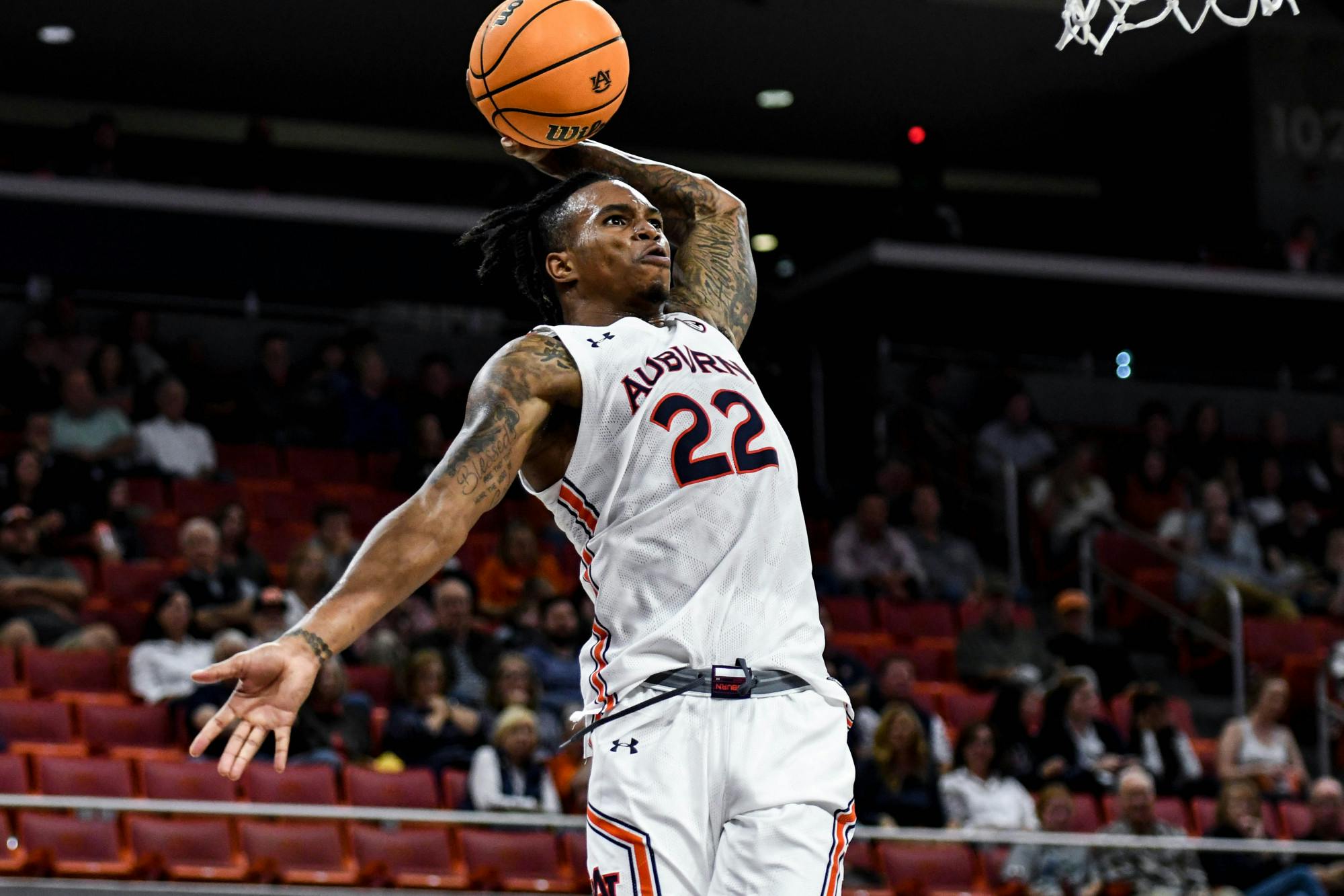 Auburn vs. UAH Allen Flanigan dunk
