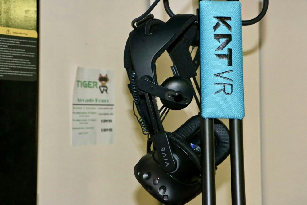 Tiger VR Cafe - The Auburn Plainsman