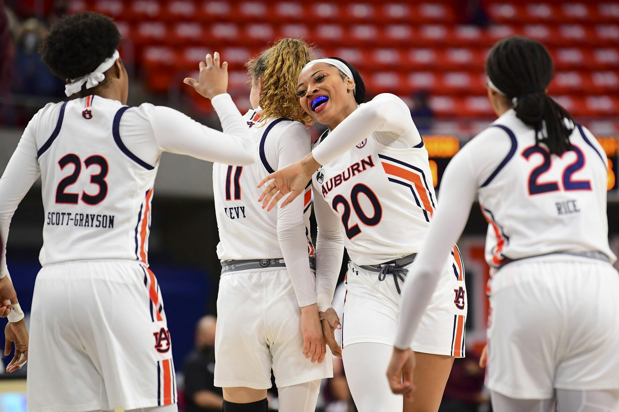 Unique Thompson auburn vs texas am 20210128 SL1_0348 edited.JPG