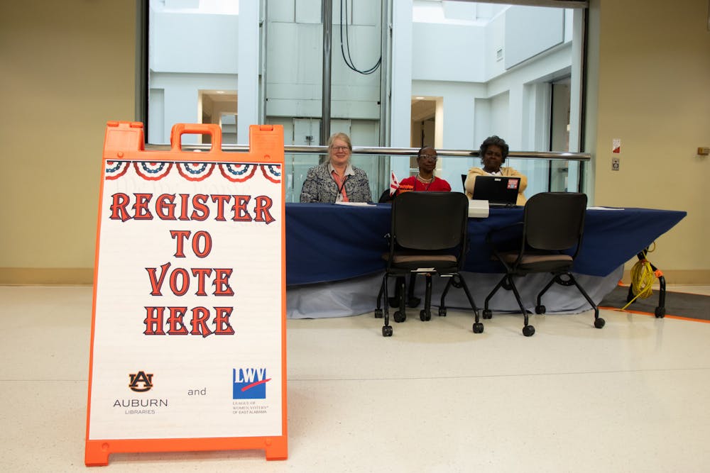 <p>The university held voting registration informational sessions in Ralph Draughon Library with volunteers from the library and the League of Women Voters.</p>