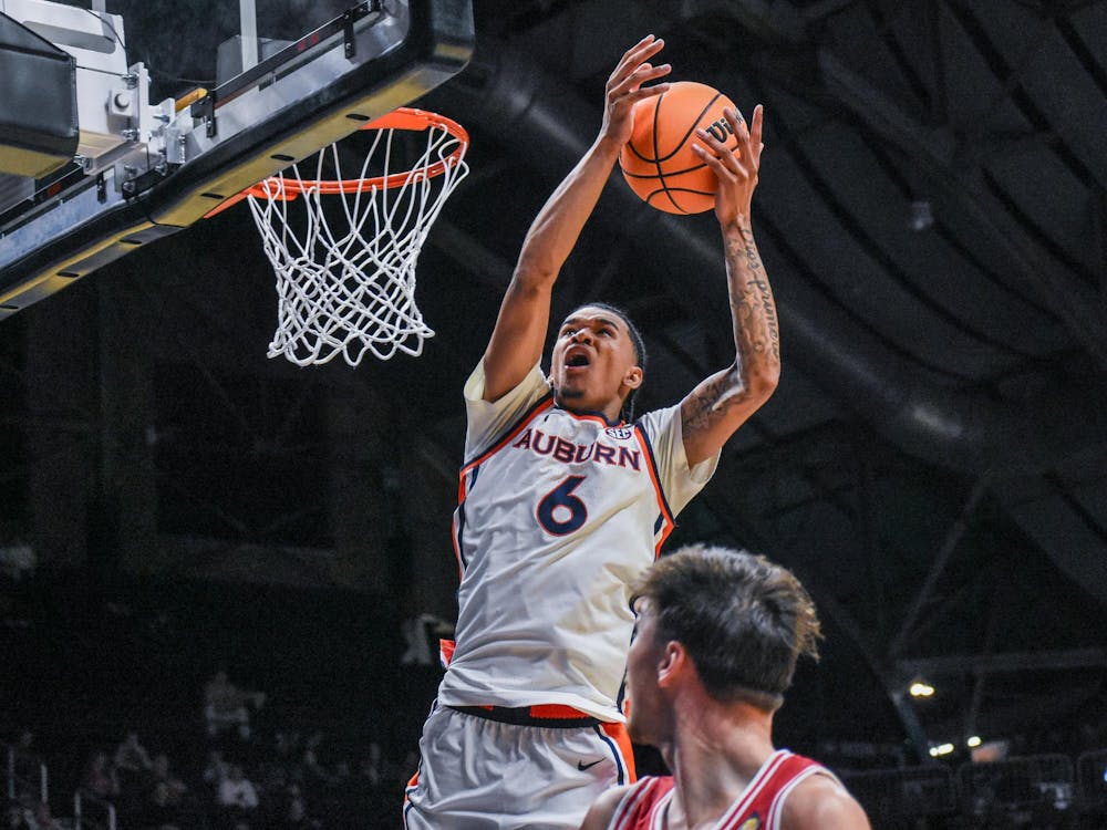 <p>Elyjah Freeman (6) misses a dunk against Illinois State in Hinkle Fieldhouse in Indianapolis, Ind. on April 2, 2026.</p>