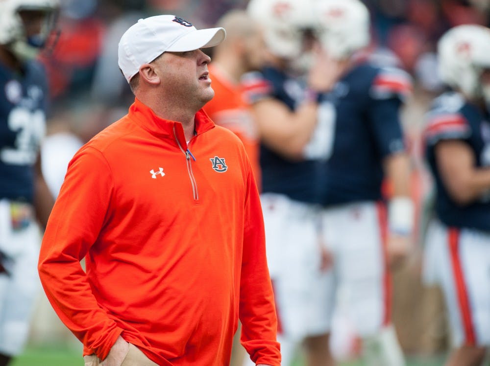 Offensive coordinator Chip Lindsey during pregame warm-ups. Auburn vs Alabama on Saturday, Nov. 25 in Auburn, Ala.