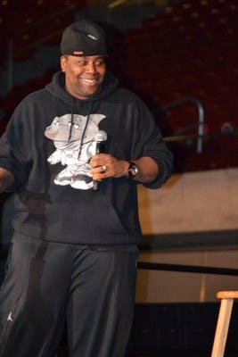 Comedian Kenan Thompson drew a crowd of students to the Auburn Arena Tuesday, Jan. 29. (Raye May / PHOTO EDITOR)