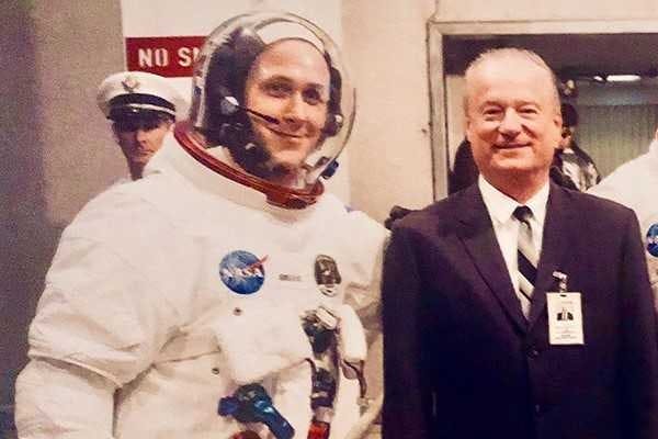 Ryan Gosling as Neil Armstrong and James R. Hansen