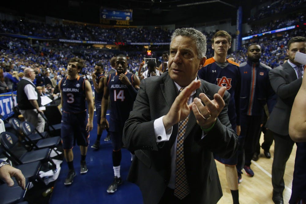 
SEC Mens's Basketball Tournament
Auburn vs Kentucky on Saturday, March 14, 2015  in Nashville, TN. (Todd Van Emst / Opelika-Auburn News)