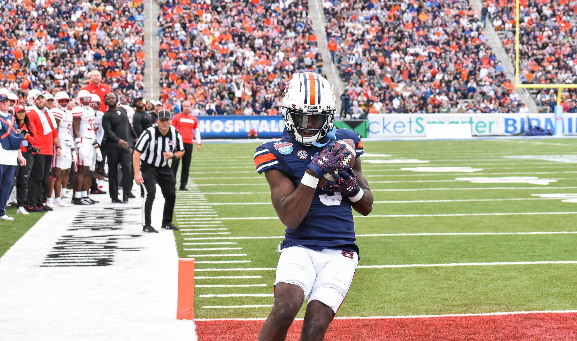 Kobe Hudson CFB touchdown