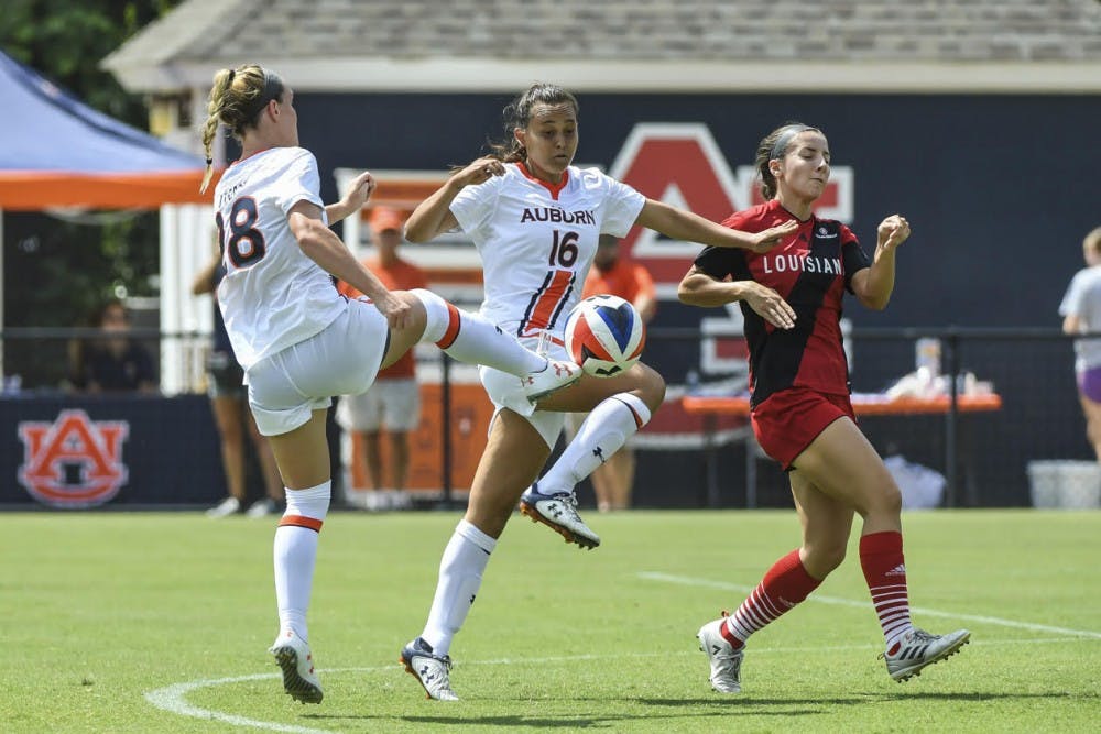 Rocio Sanders (16).&nbsp;Auburn soccer vs Louisiana on Sunday, August 26, 2018, in Auburn, Ala.