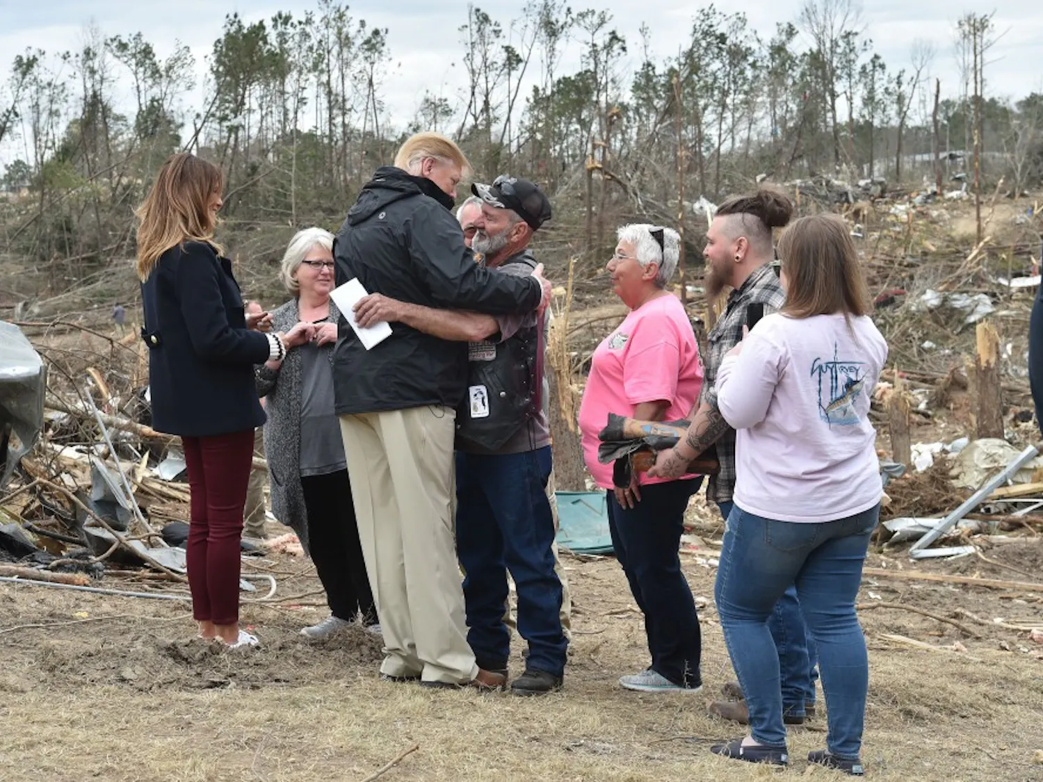 US-NEWS-TRUMP-ALABAMA-1-GET