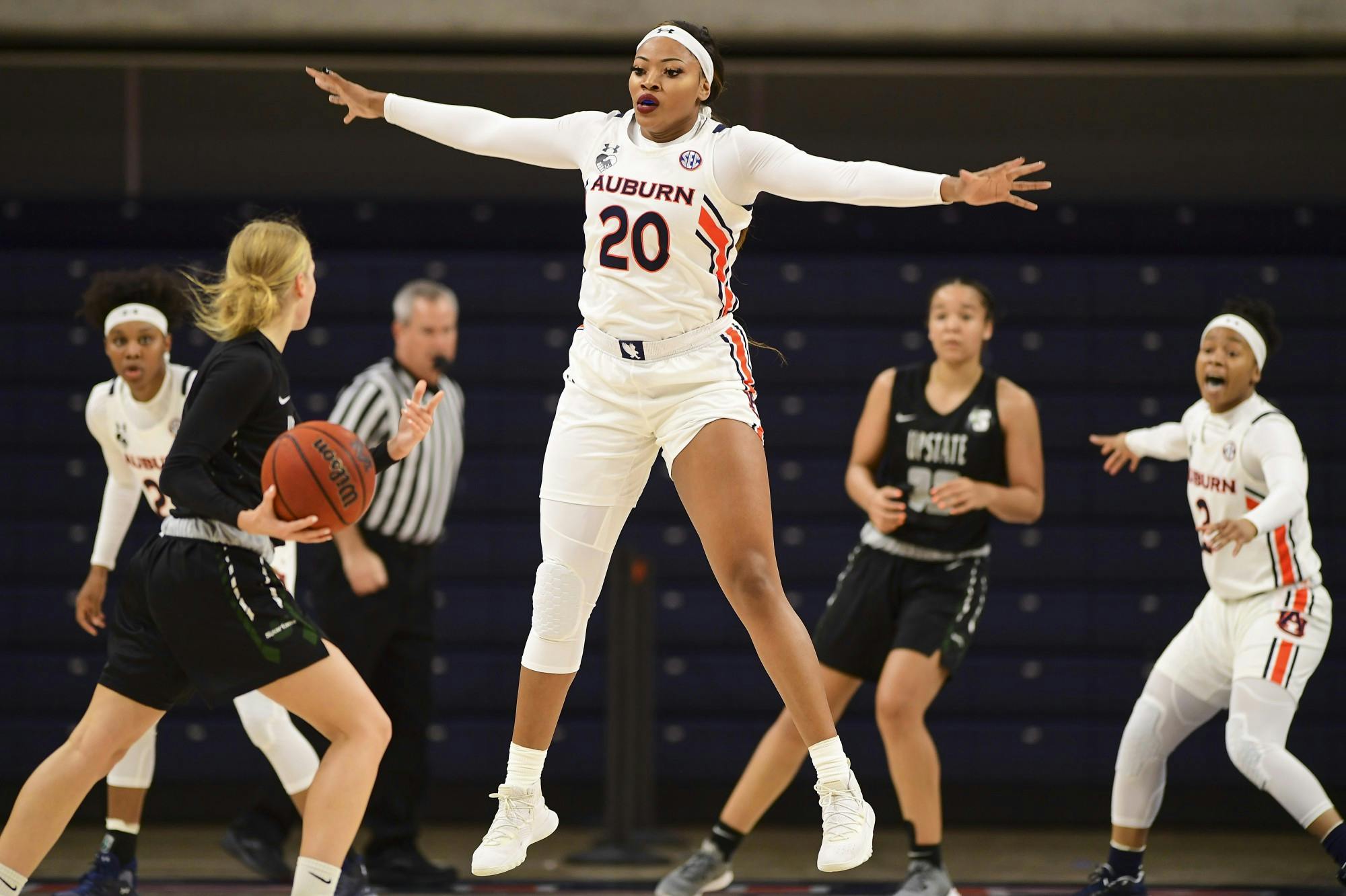 Unique Thompson auburn vs usc upstate 20201125 SL1_9364 edited.JPG