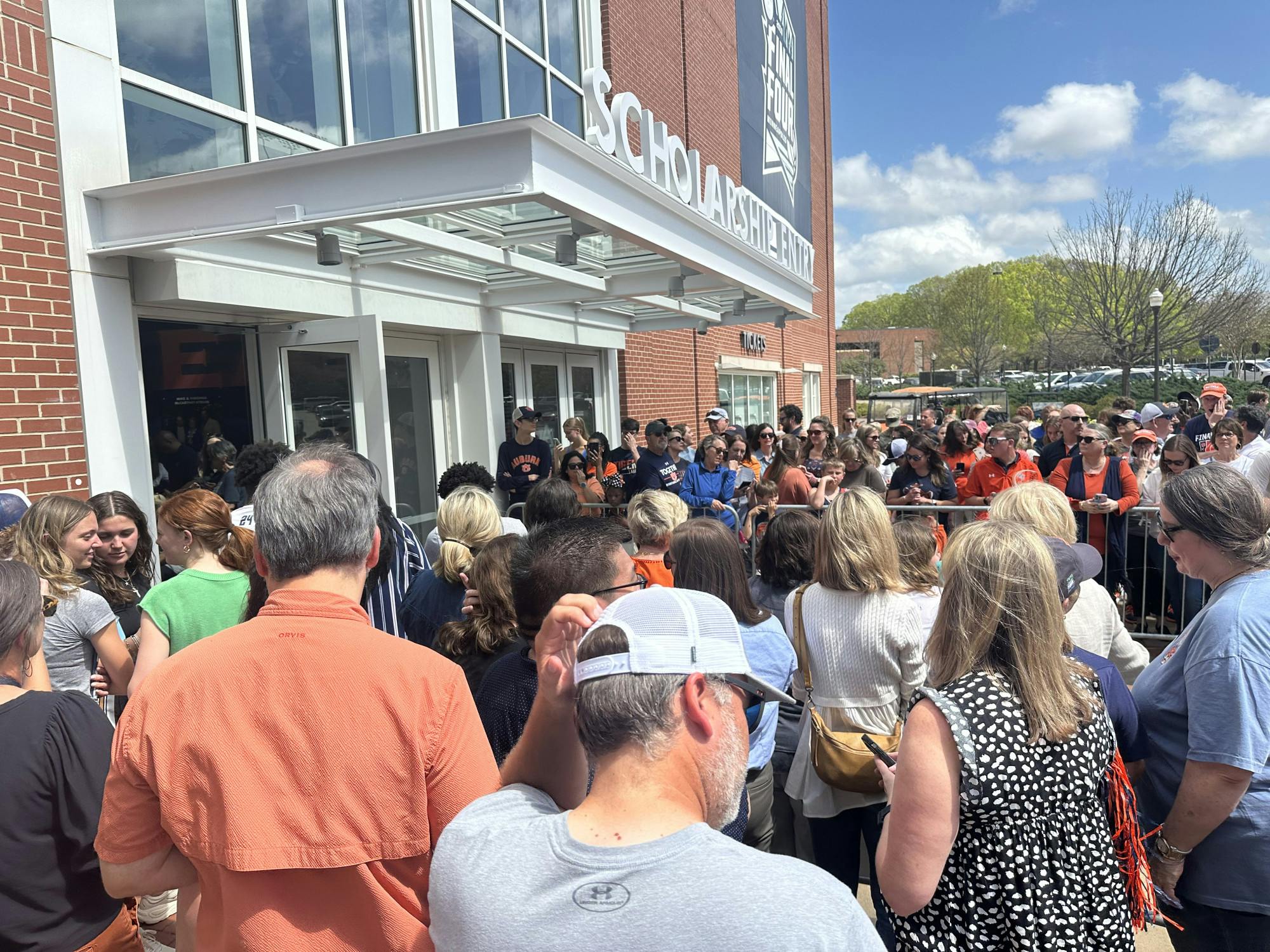 Men's Basketball Send Off