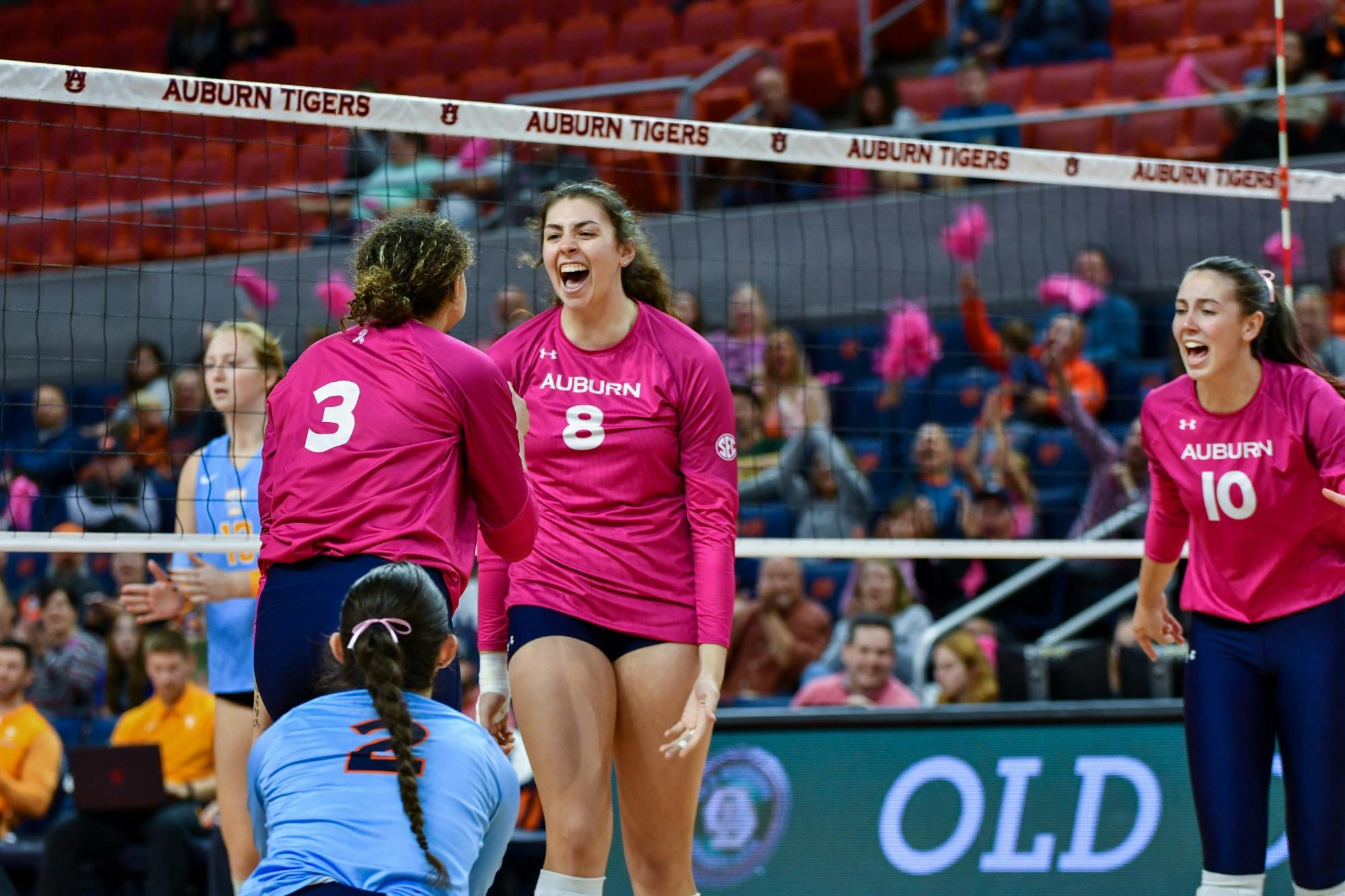 Kendall Kemp vs Tennessee