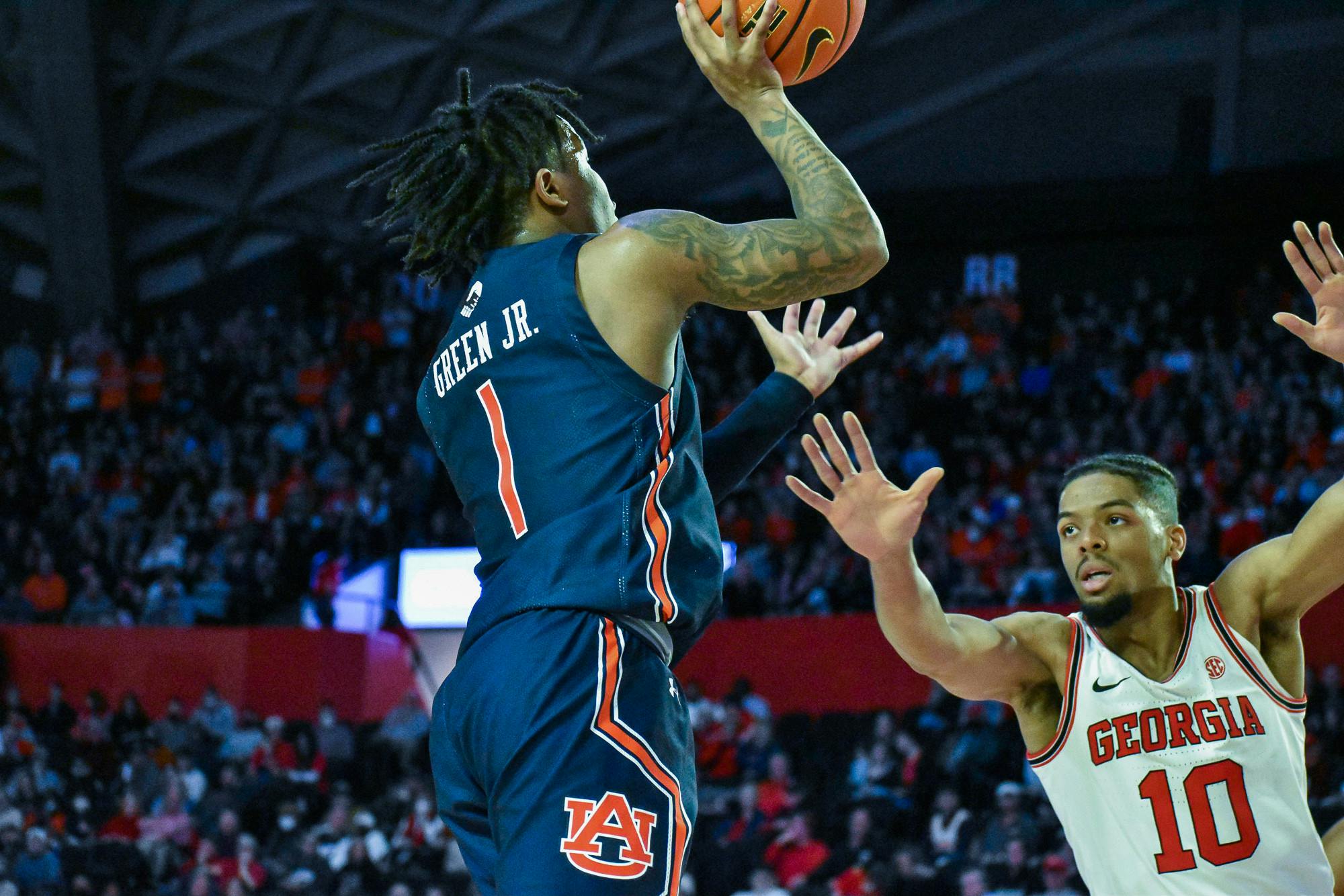 Wendell Green Jr. MBB floater/layup