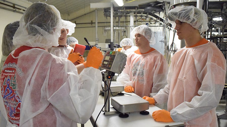 Poultry-Production-Auburn-University (1).png