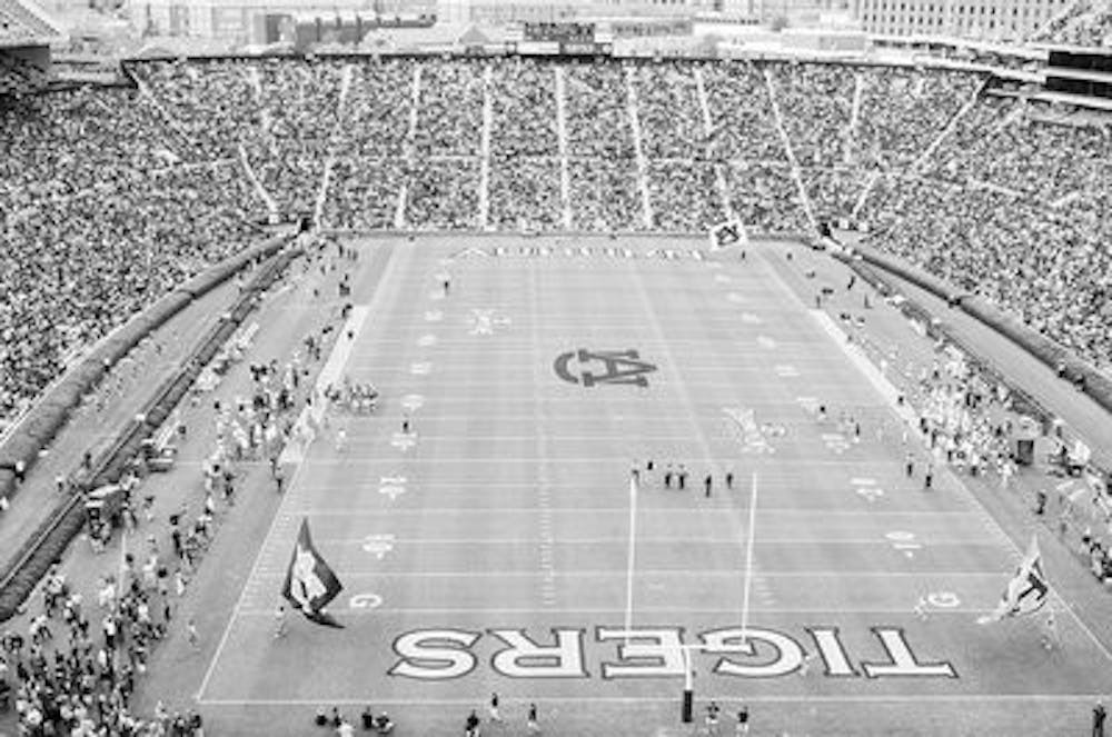Since the home team has only lost twice in the past 10 Auburn-LSU games,  Auburn has the initial advantage of playing on the Plains Saturday. (Raye May / Photo Editor)