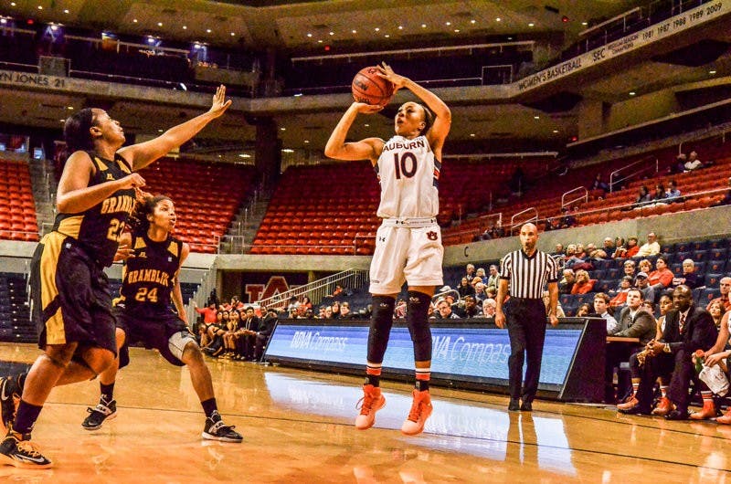 Women's basketball defeats Grambling State on November 17.Raye May / PHOTO EDITOR