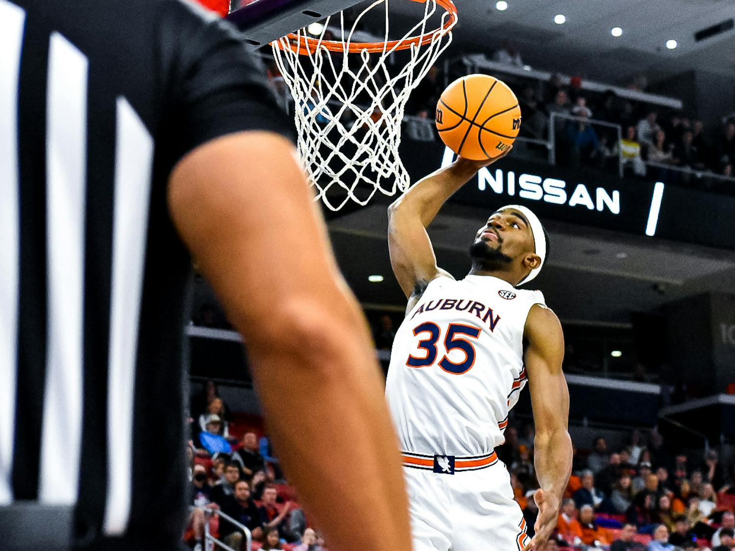 Devan Cambridge MBB vs Murray State good-bye 9% from three pic