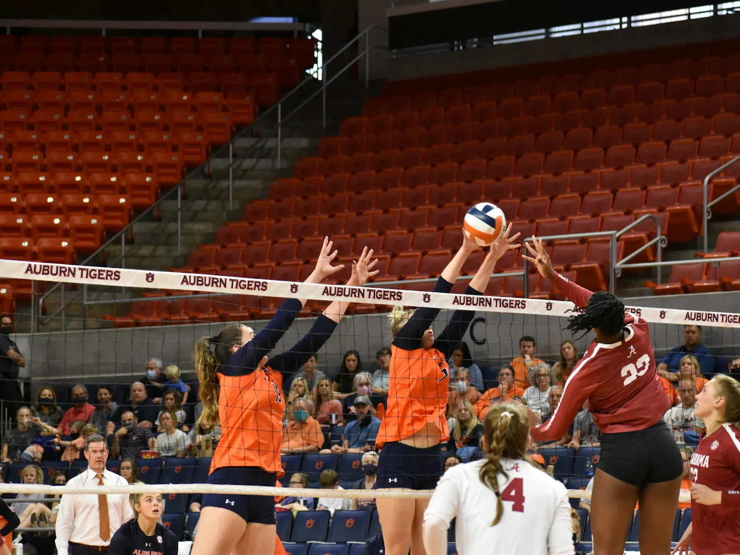 Volleyball versus Alabama