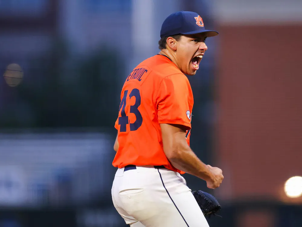 AUBURN, AL - MAY 31 - Auburn's Alex Petrovic (43) during the game between the (1) Auburn Tigers and the (2) UCF Knights at Plainsman Park in Auburn, AL on Sunday, May 31, 2026.
Photo by Zach Bland/Auburn Tigers