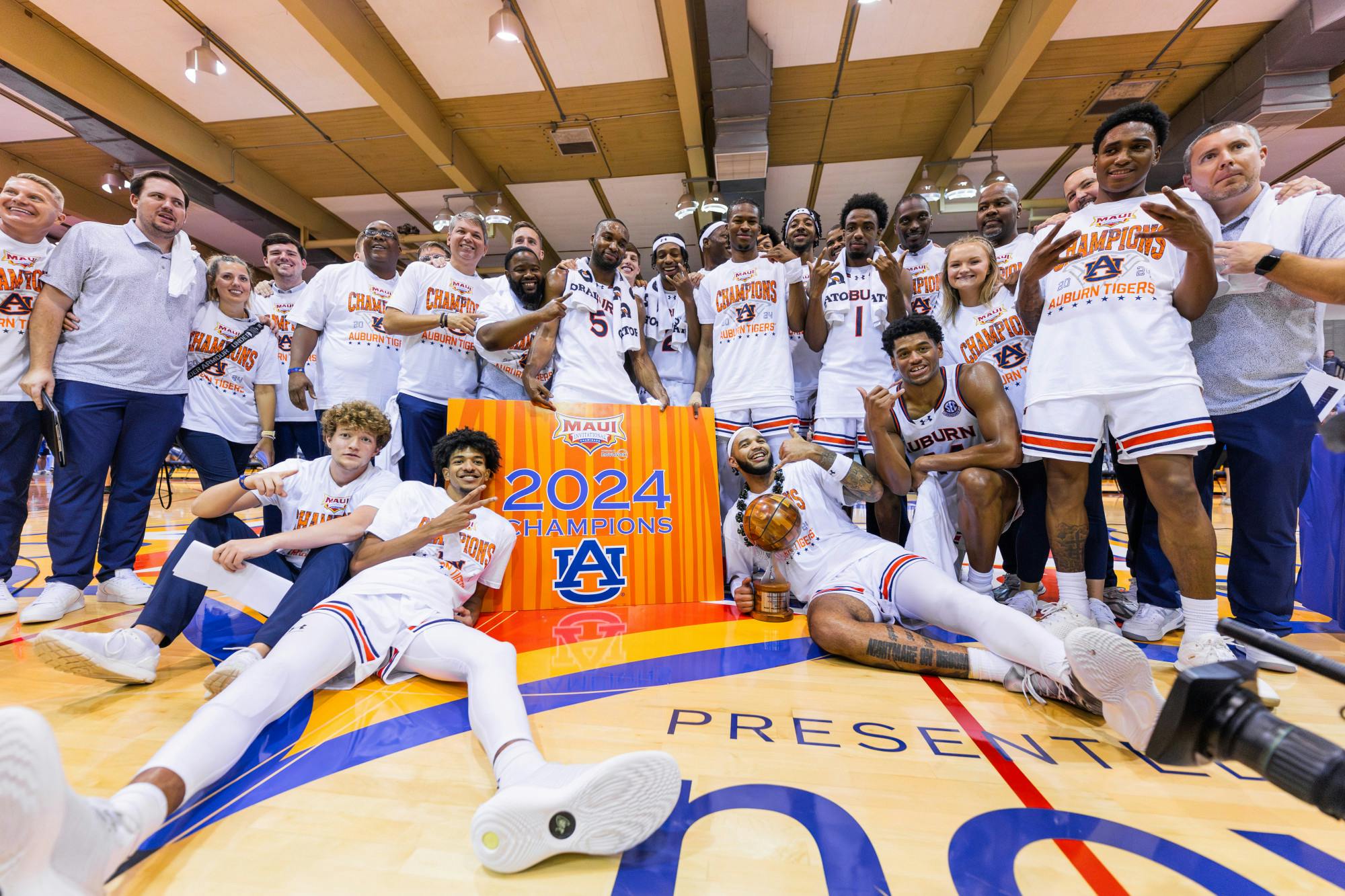 GALLERY | Auburn Wins the 2024 Maui Invitational