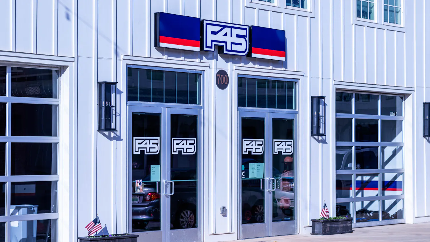 F45