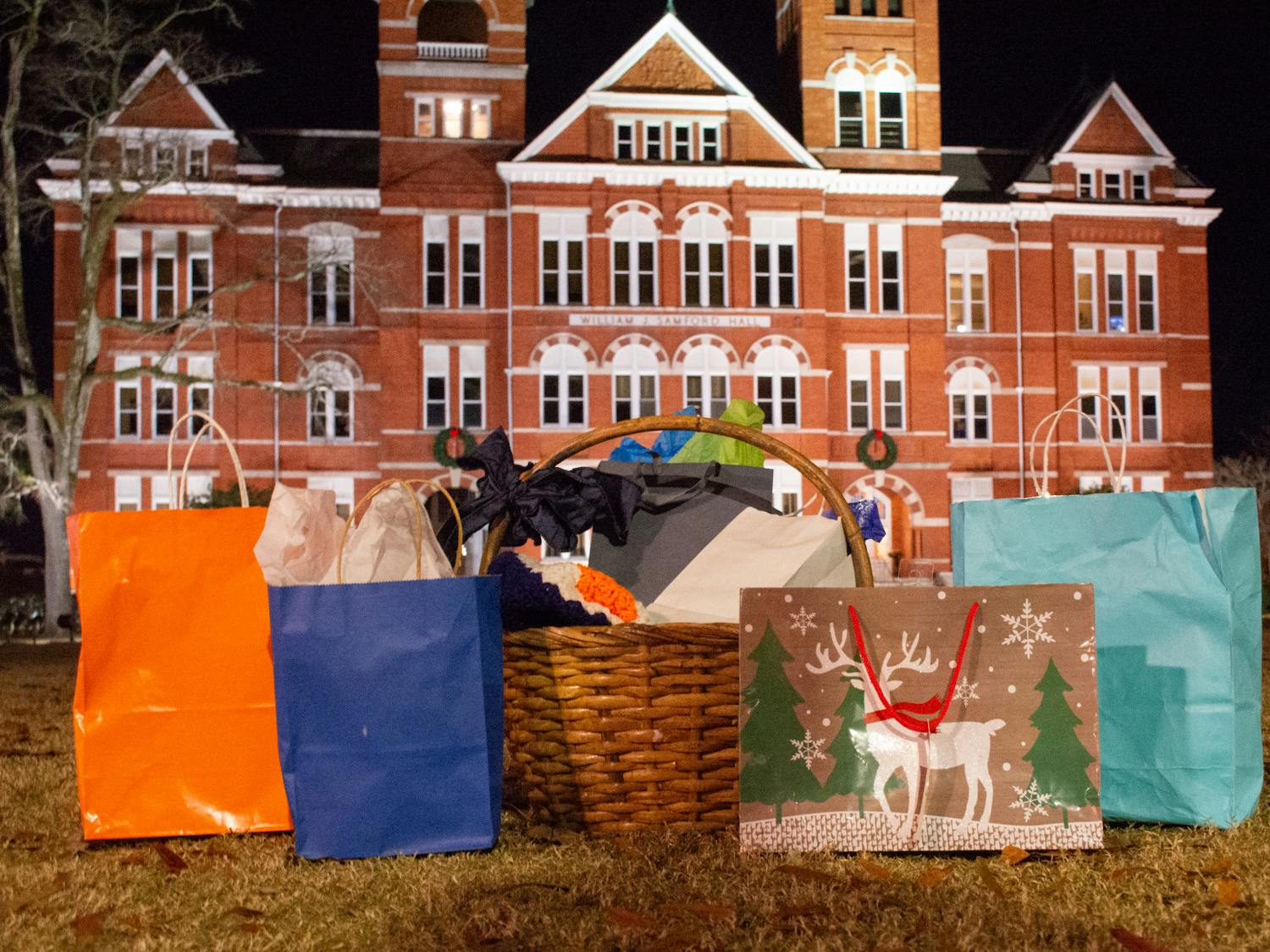 Gift:Shopping Guide - Men's Gifts-2.jpg