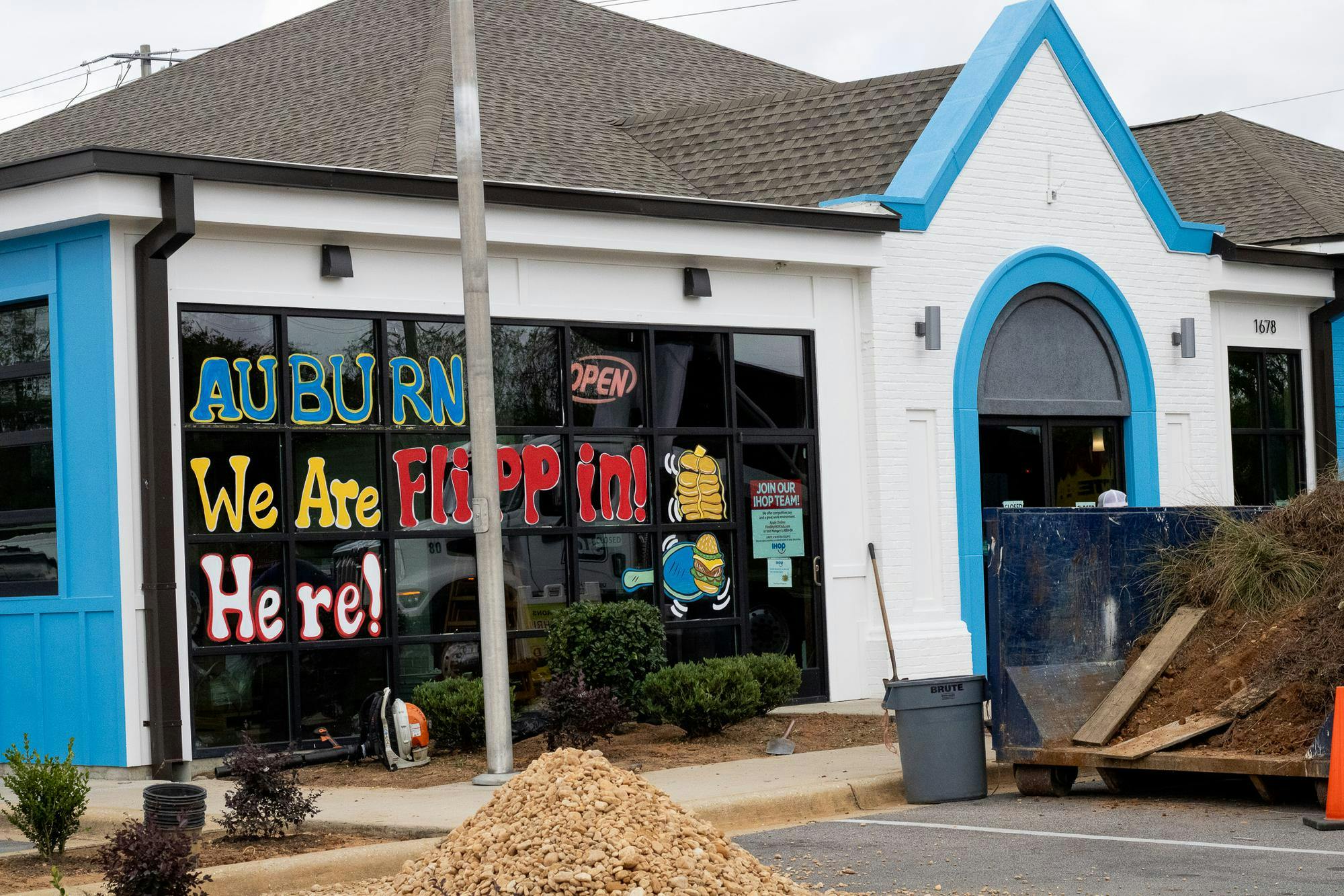 The front of the new IHOP on South College Street in Auburn, Alabama.