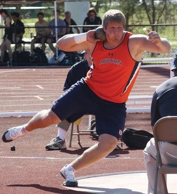 Marcus Popenfoose qualified 12th in the men's shot-put with a distance of 54.27 meters. (Missy Hazeldine / MEDIA RELATIONS)