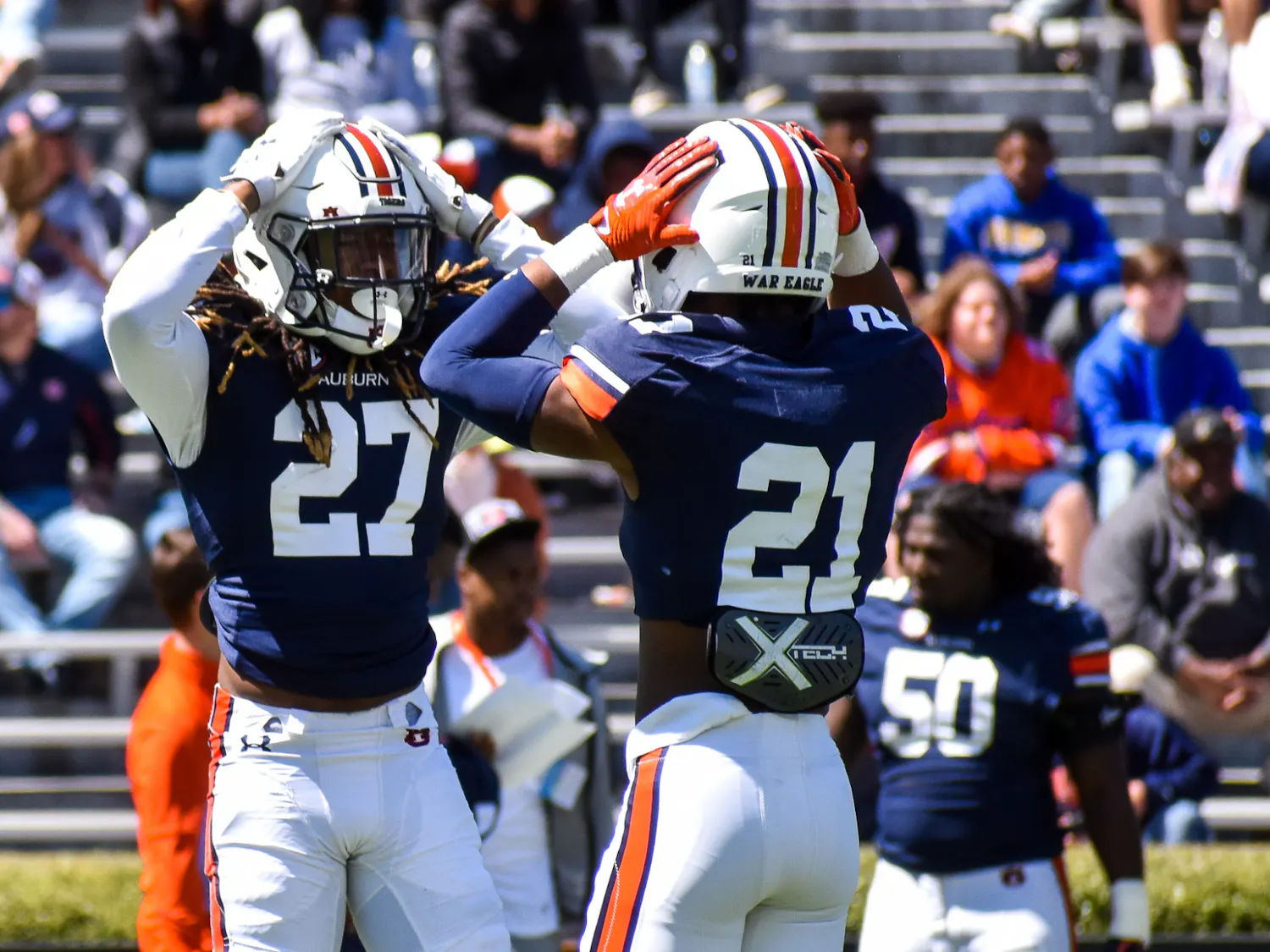 Caleb Wooden and Marquise Gilbert interception miss A-Day