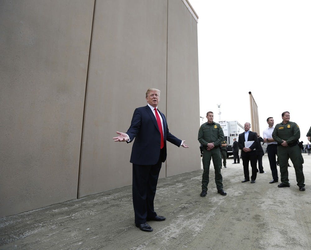 US-NEWS-TRUMP-BORDER-SD