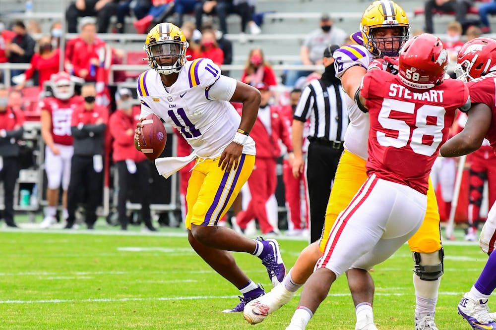 TJ Finley of the LSU Tigers during the first half of a game against the Arkansas Razorbacks at Donald W. Reynold Razorback Stadium on November 21, 2020 in Fayetteville, Arkansas. Photo By: Chris Parent / LSU Athletics