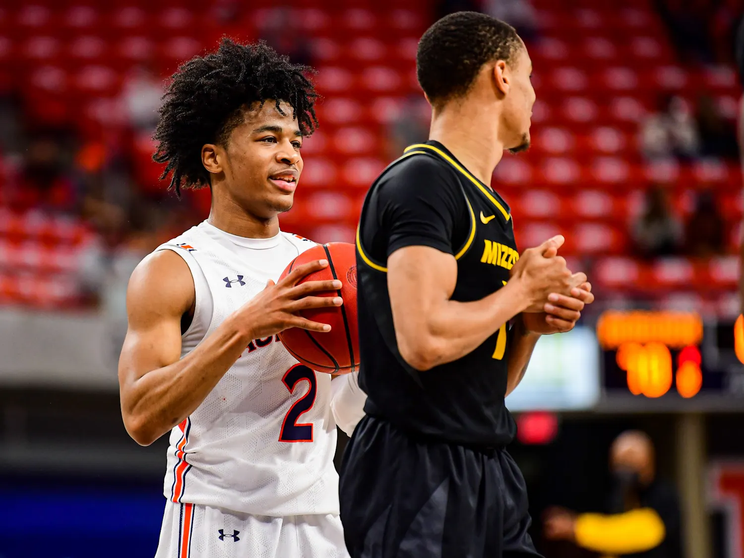 012621_Auburn_20210126 SL1_8937_Sharife Cooper reacts during the game.jpg