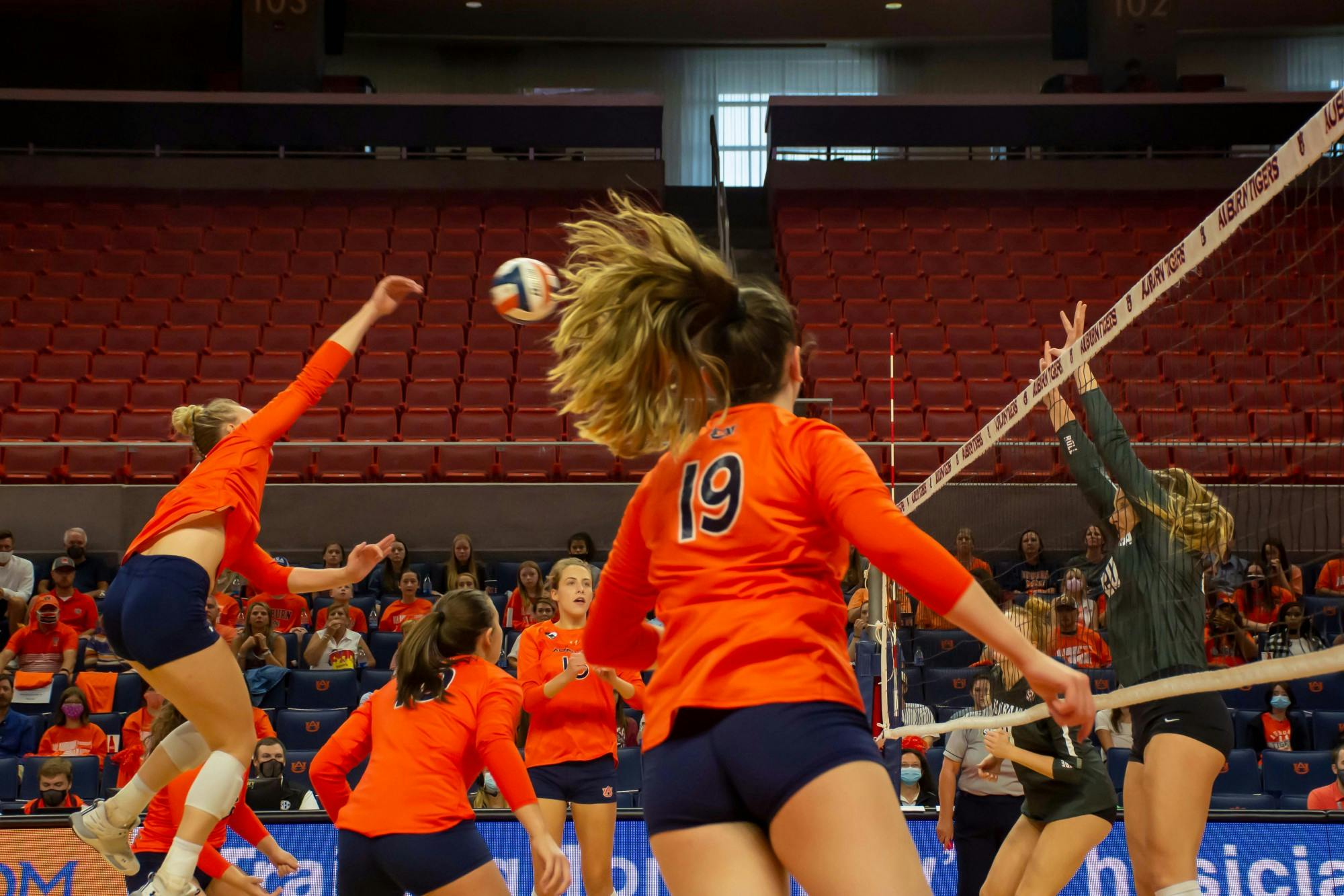 Volleyball vs. Alabama
