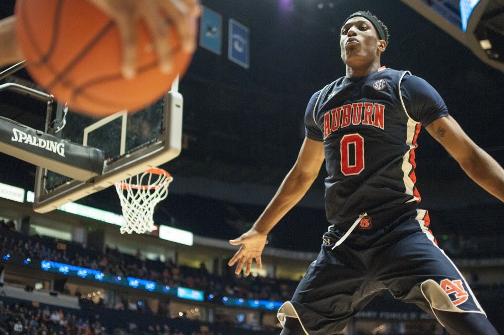 AU MBB vs MTSU 12.12.2015 DWS