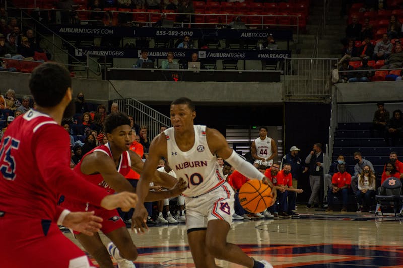 Nov. 5, 2021; Jabari Smith (10) plays offense in an exhibition match between Auburn and Southern Indiana at Auburn Arena in Auburn, Ala.