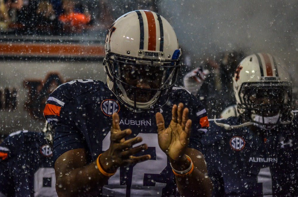Jonathan Wallace takes the field prior to the start of the game against South Carolina.

Raye May / PHOTO EDITOR