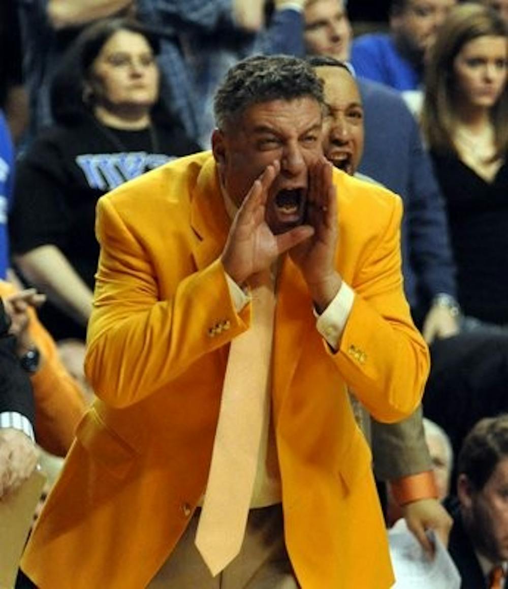 Former Tennessee head coach Bruce Pearl calls a play during the Volunteers' road game at Kentucky in 2010. (Flickr.com)