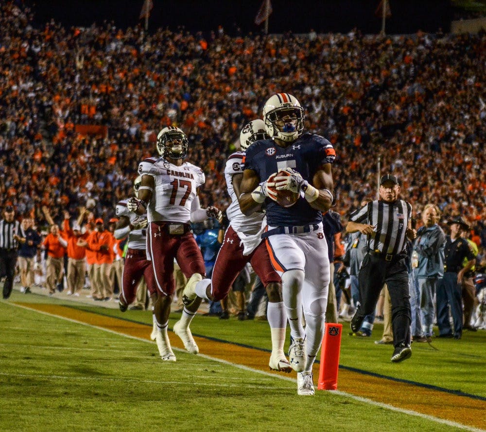 Ricardo Louis scores a touchdown against South Carolina.

Raye May / PHOTO EDITOR