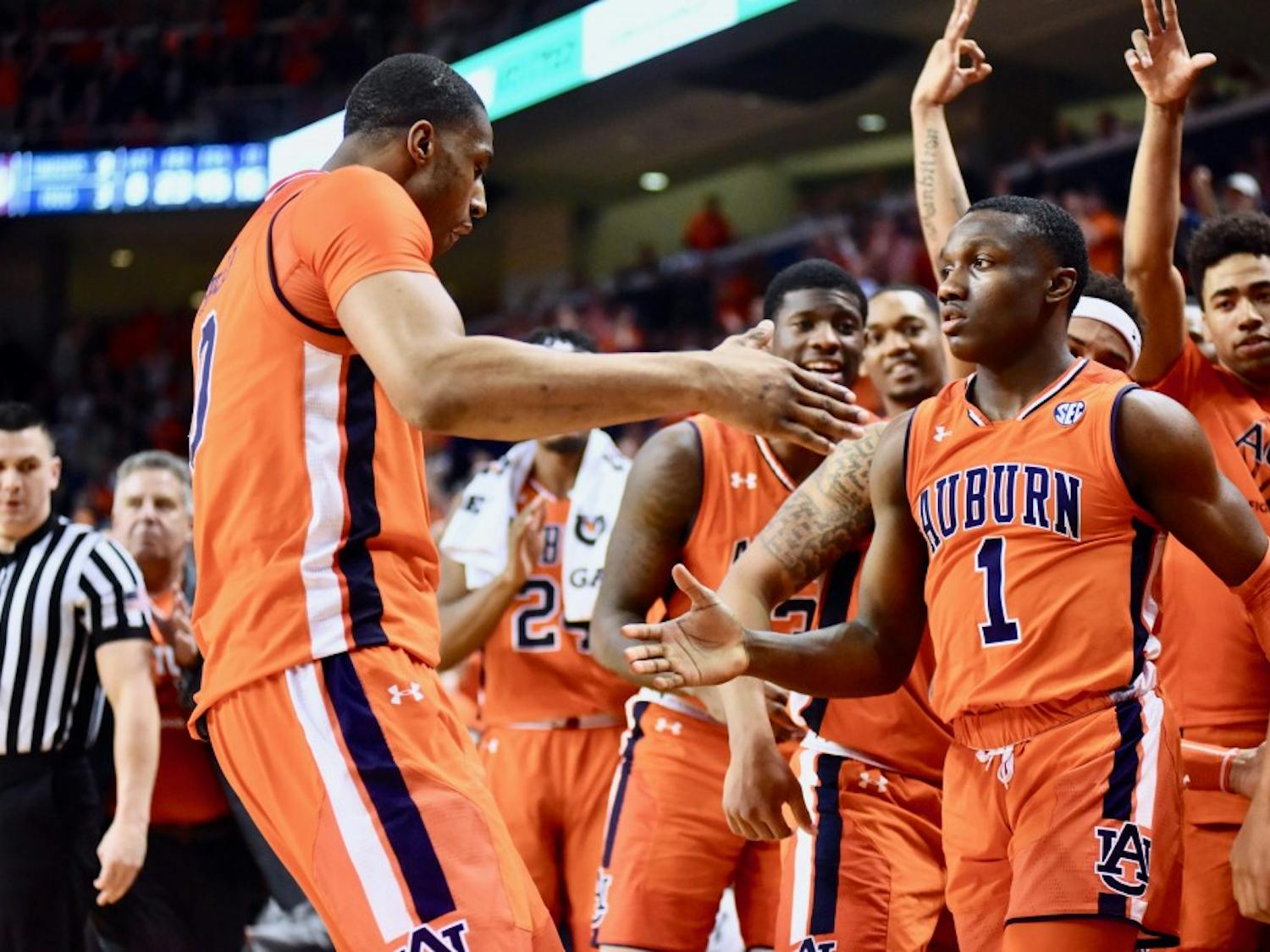 GALLERY: Auburn Men's Basketball vs. Alabama | 2.2.19