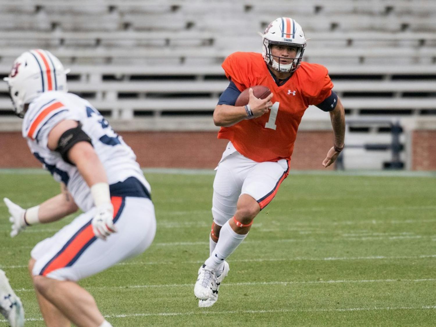 Joey Gatewood (1) runs downfield during Auburn's A-Day game on Saturday, April 7, 2018, in Auburn, Ala.