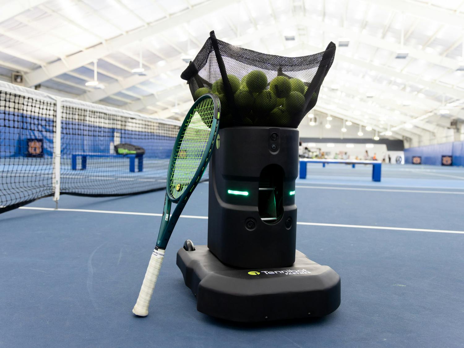 Tennibot Partner 2.jpg