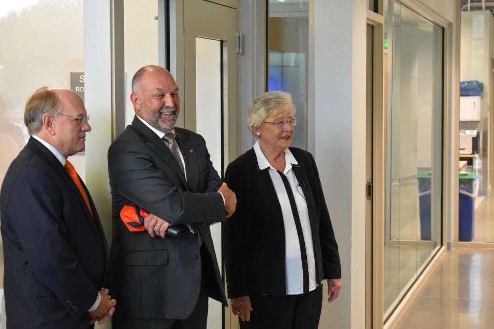 Mayor Bill Ham, Auburn University President Steven Leath and Gov. Kay Ivey&nbsp;visit the new School of Nursing building on July 25, 2015 in Auburn, Ala.