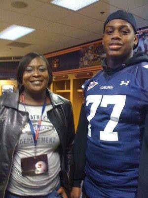 Shon Coleman and his mother, De Keishia, visit Jordan-Hare Stadium.